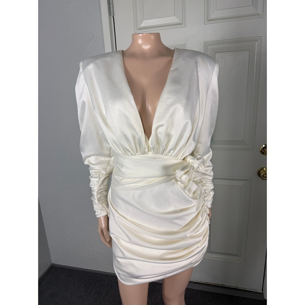 House of CB Women's Ioana Dress Medium V neck Mini Long Sleeve Satin Ruched E3-3